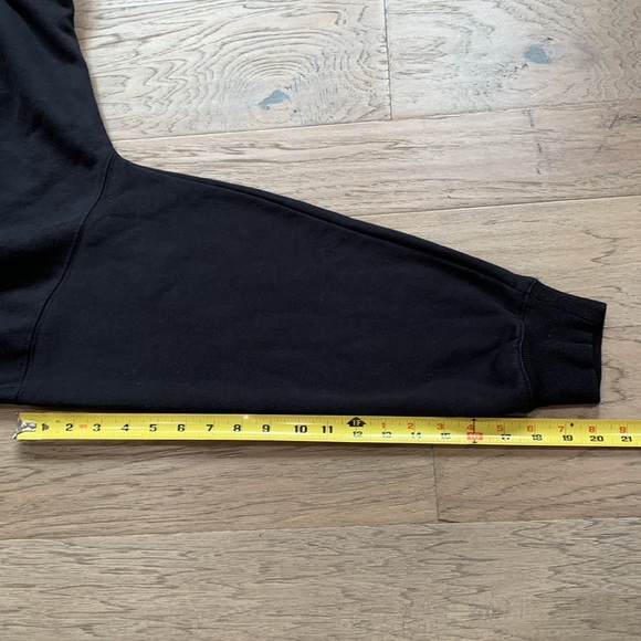 H&M Black Graphic oversized Sweatshirt Hoodie - Picture 7 of 8